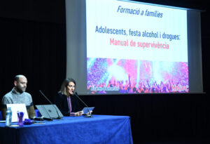 Presentación sobre seguridad y salud en el ocio nocturno para familias