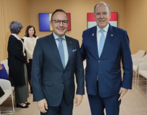 El cap de Govern d'Andorra y el Príncipe de Mónaco durante la visita oficial.