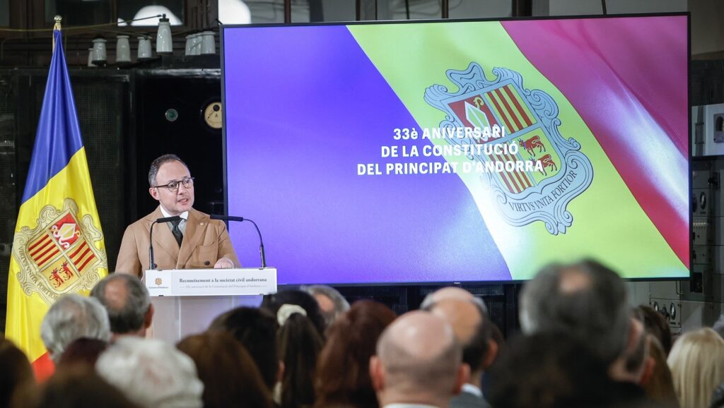 Xavier Espot hablando en el 33 aniversario de la Constitución de Andorra