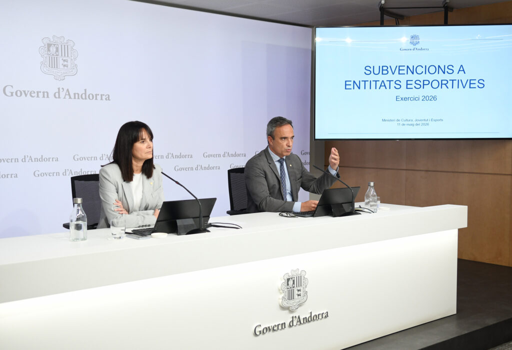 Ministra Mònica Bonell anunciant subvencions esportives a Andorra