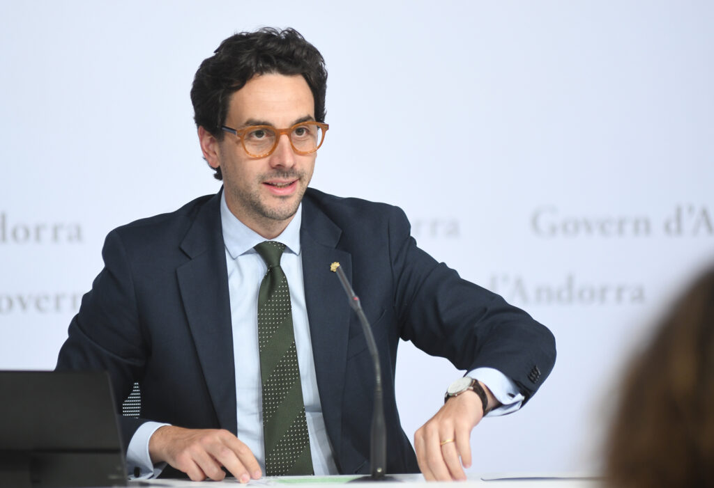 Rueda de prensa del Govern sobre estudios de capacidad de carga máxima parroquial.