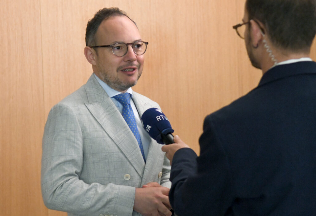 El cap de Govern d'Andorra durant una entrevista sobre l'Acord d'associació amb la UE.