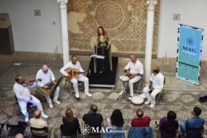 Samira Kadiri y Ensemble Andalusí en concierto en el festival de música antigua.