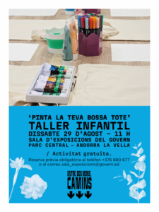 Mesa con materiales para el taller infantil de decoración de bolsas en Andorra