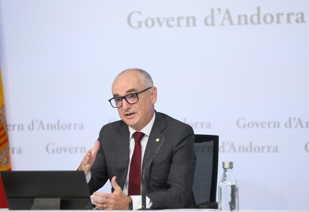 Roda de premsa del Govern d'Andorra sobre l'emissió de deute sostenible.